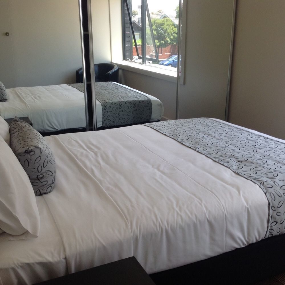 ملبورن Parkville Place Serviced Apartments المظهر الخارجي الصورة