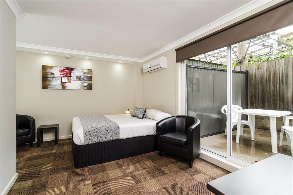 ملبورن Parkville Place Serviced Apartments المظهر الخارجي الصورة