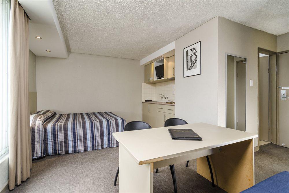 ملبورن Parkville Place Serviced Apartments المظهر الخارجي الصورة